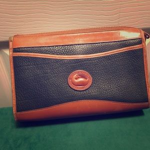 Dooney & Bourke purse